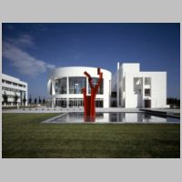 Richard Meier, Daimler-Benz Research Center, photo on architecture-history.org.jpg